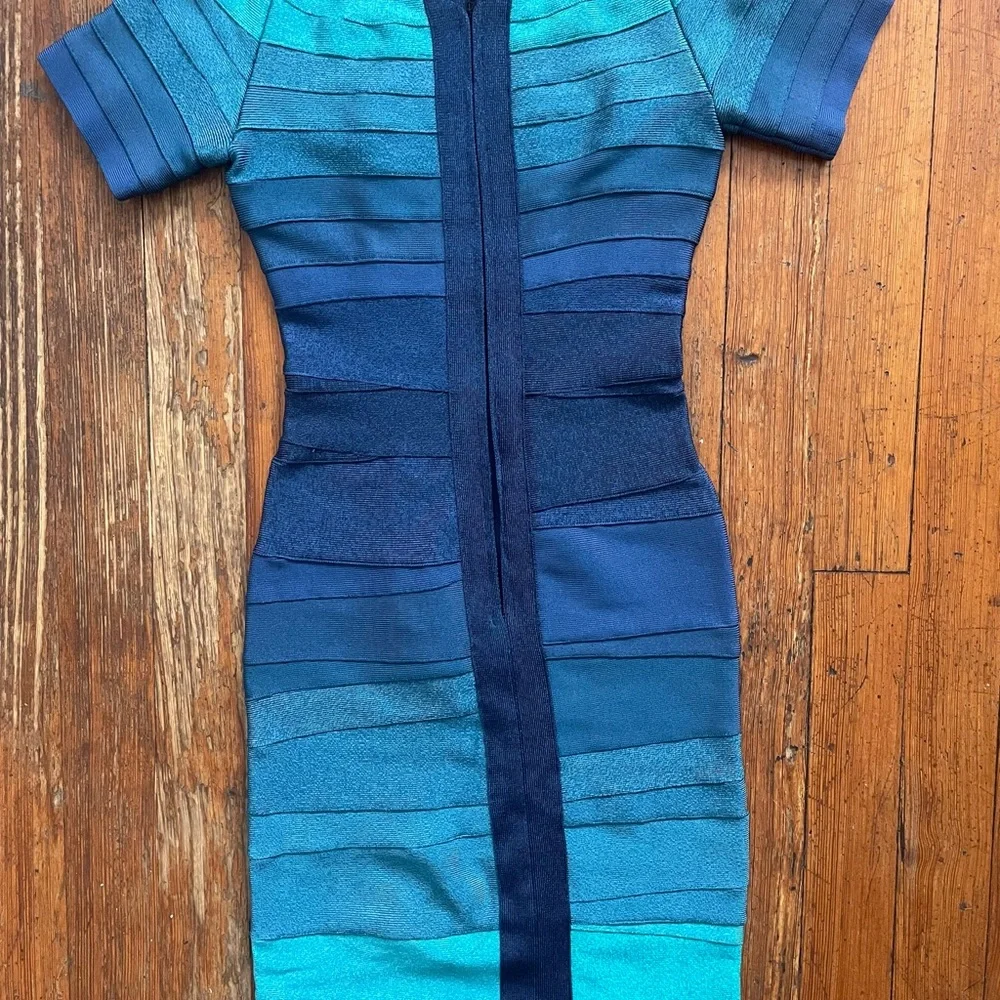 Herve Leger XXS Bodycon Dress - Picture 3 of 5